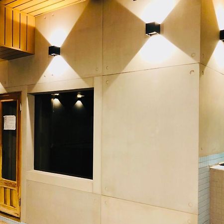 Single Inn- Kaohsiung Linsen Dış mekan fotoğraf