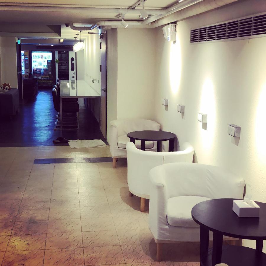 Single Inn- Kaohsiung Linsen Dış mekan fotoğraf